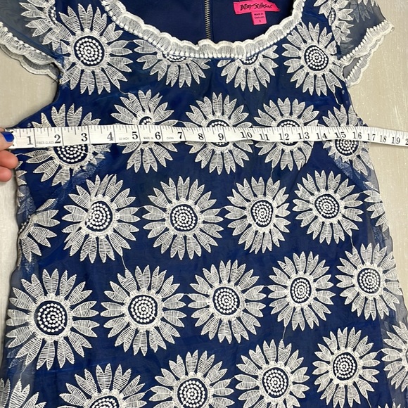 Betsey Johnson embroidered sunflower mini dress - Picture 6 of 7